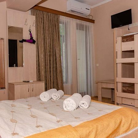 Shera Hotell Borjomi Exteriör bild