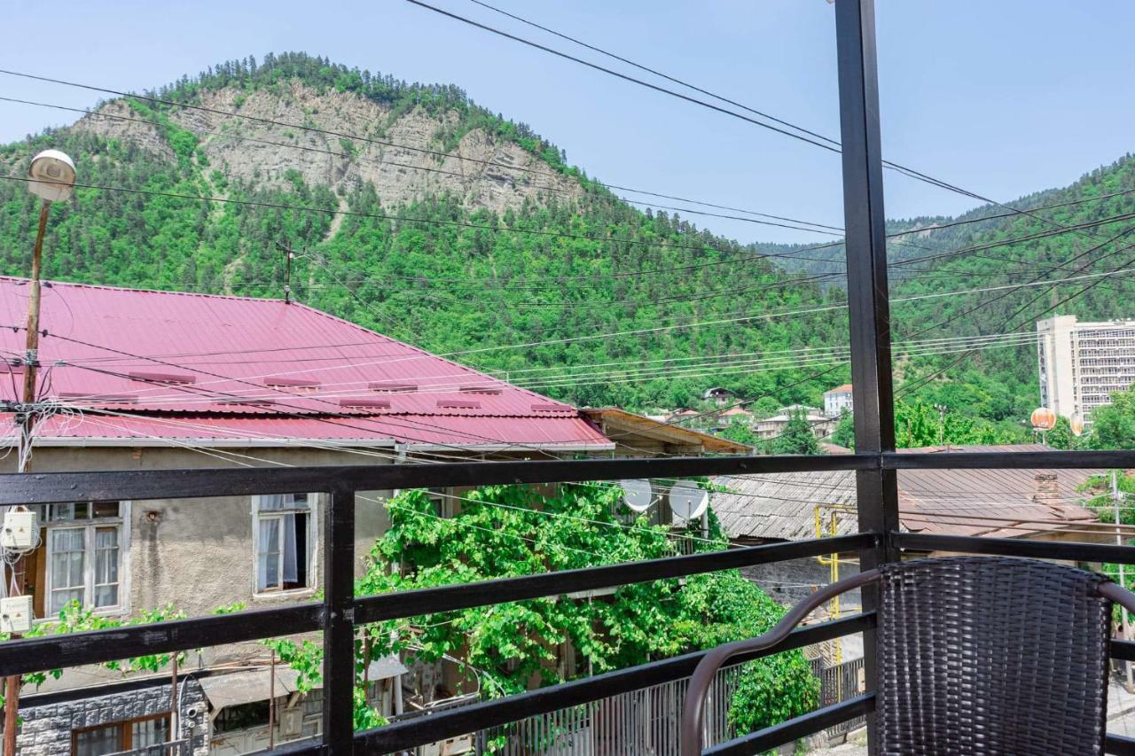 Shera Hotell Borjomi Exteriör bild